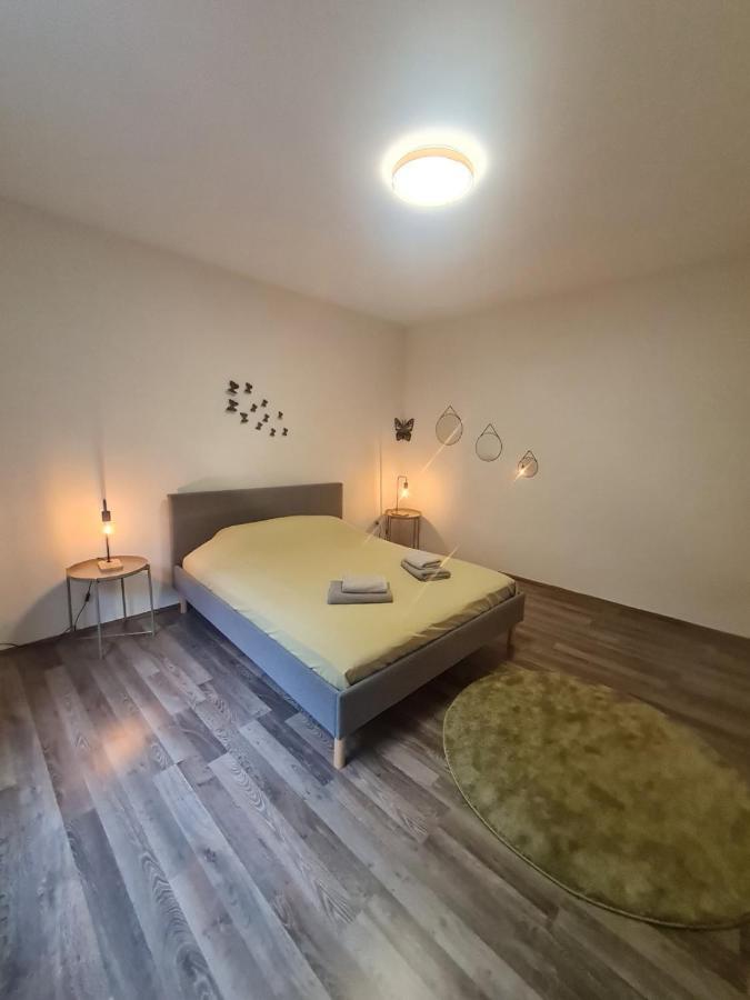 Appartement Luna 디넝 외부 사진